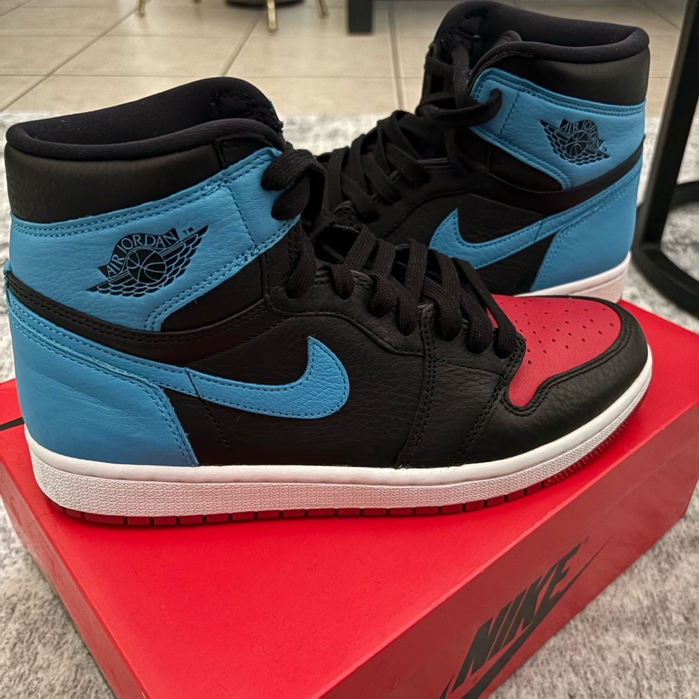 Women’s Nike Air Jordan 1 High UC to CHI